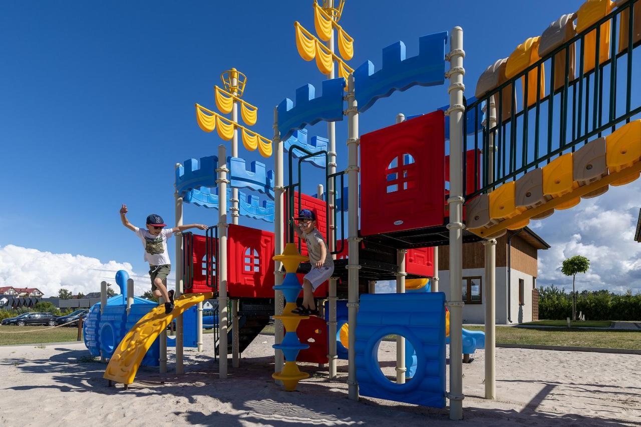 Domki Letniskowe Jastrzebia Park Jastrzębia Góra エクステリア 写真