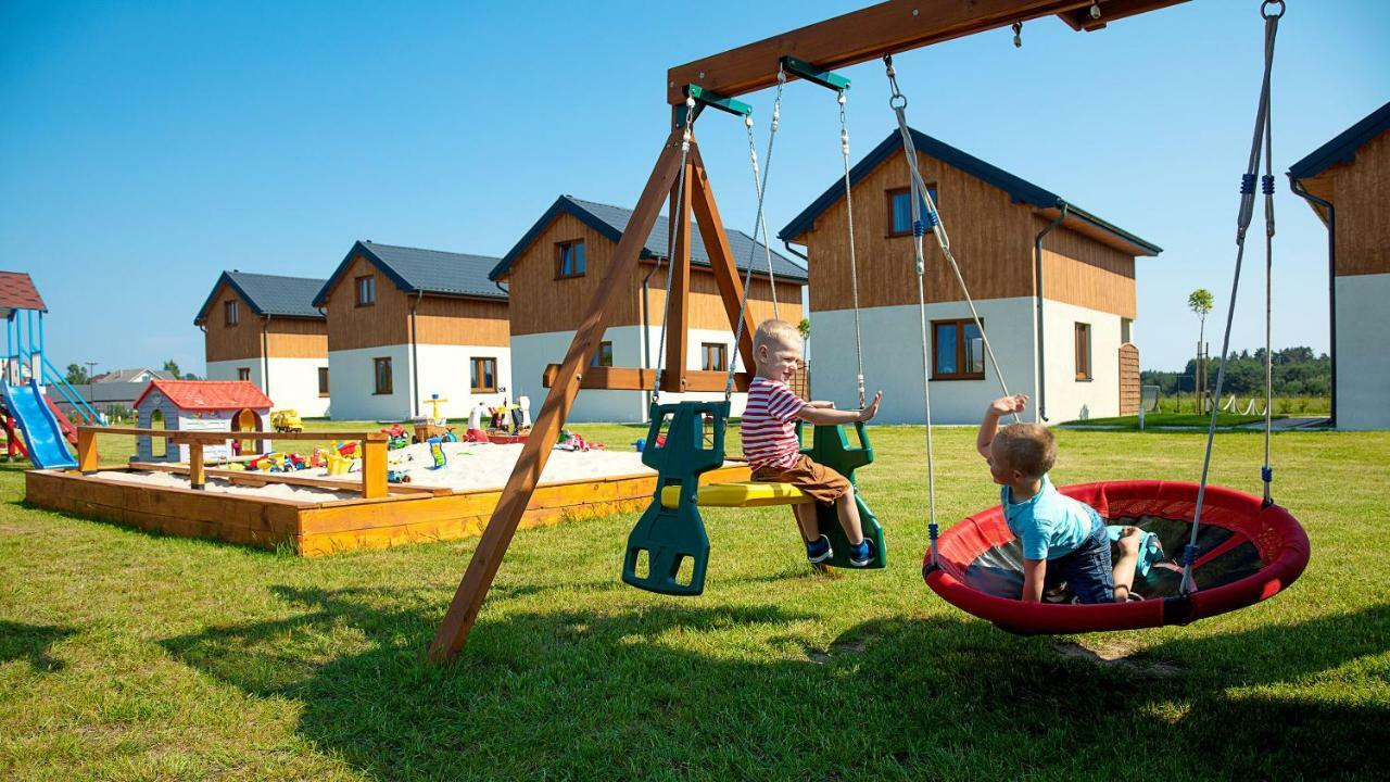 Domki Letniskowe Jastrzebia Park Jastrzębia Góra エクステリア 写真