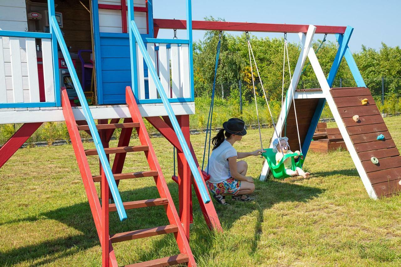 Domki Letniskowe Jastrzebia Park Jastrzębia Góra エクステリア 写真